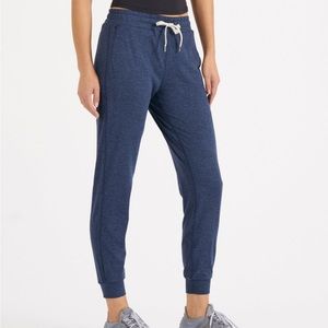 Blue Vuori Joggers! Like new condition!! Size Small!